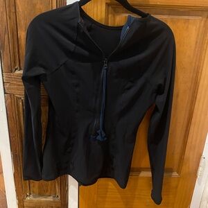 Lululemon black long sleeve